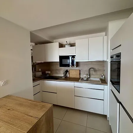 Appartement 3 Pieces - 5 Personnes - Pn000-302 *