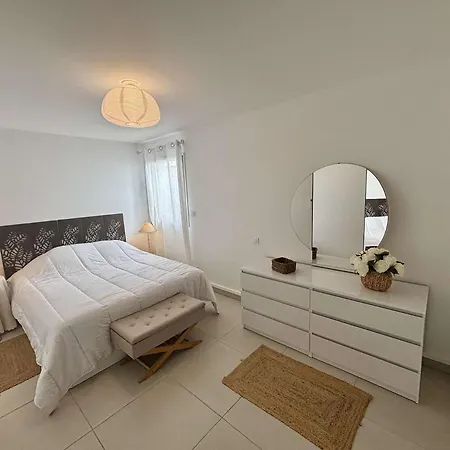 3 Pieces - 5 Personnes - Pn000-302 * Port-la-Nouvelle